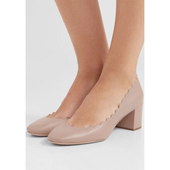 Chloé Lauren Scalloped Nude Leather Pumps, size 40 (size 9.5) - Picture 2 of 12